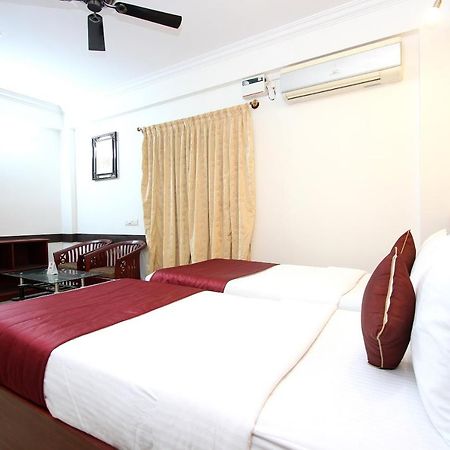 Oyo 9959 Hotel Varcity Ruby Bengalúr Exteriér fotografie
